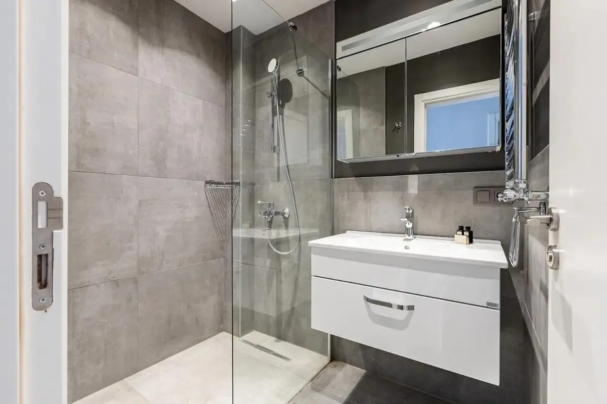 Renovu Premium Flats In Bosphorus Apartment Istanbul
