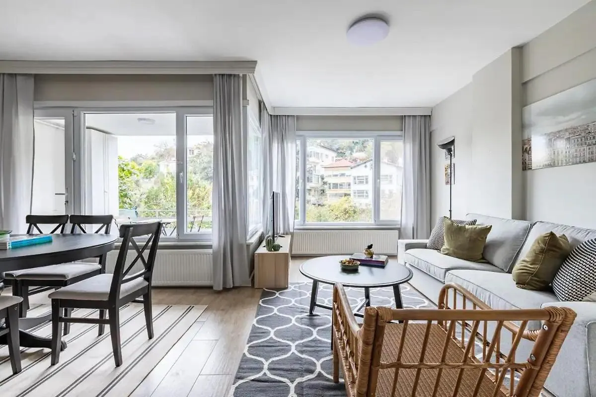 Renovu Premium Flats In Bosphorus Apartment Istanbul