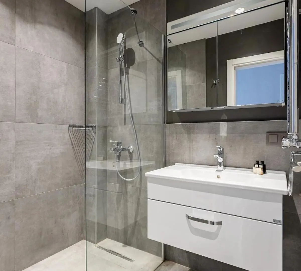 Renovu Premium Flats In Bosphorus Apartment Istanbul