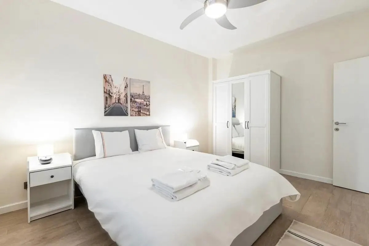 Renovu Premium Flats In Bosphorus Apartment Istanbul
